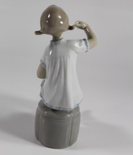 Lladro ילדה עם בובה צלמית אספנית 01001083 גימור מזוגג בדימוס