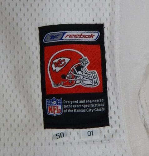 2001 ראשי קנזס סיטי 69 משחק הונפק על גופיה לבנה לוחית השם הוסרה DP11016 - משחק NFL לא חתום משומש