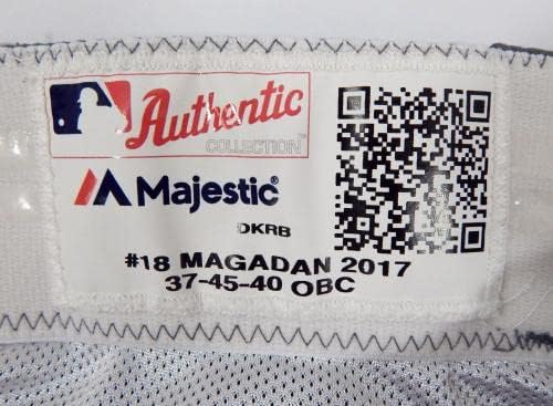 2017 Diamondbacks אריזונה דייב מגאדן 18 משחק משומש במכנסיים אפורים 37-45-40 DP33330-משחק משמש מכנסי